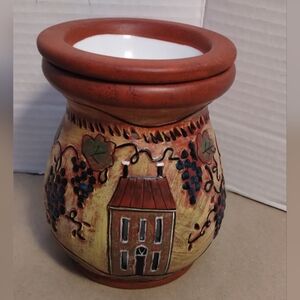 Lang Melting Pot/Wax Warmer  Ceramic Grapevine/House Design